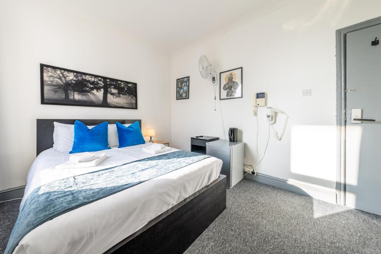 The Buross - Aldgate Aparthotel Лондон Екстериор снимка