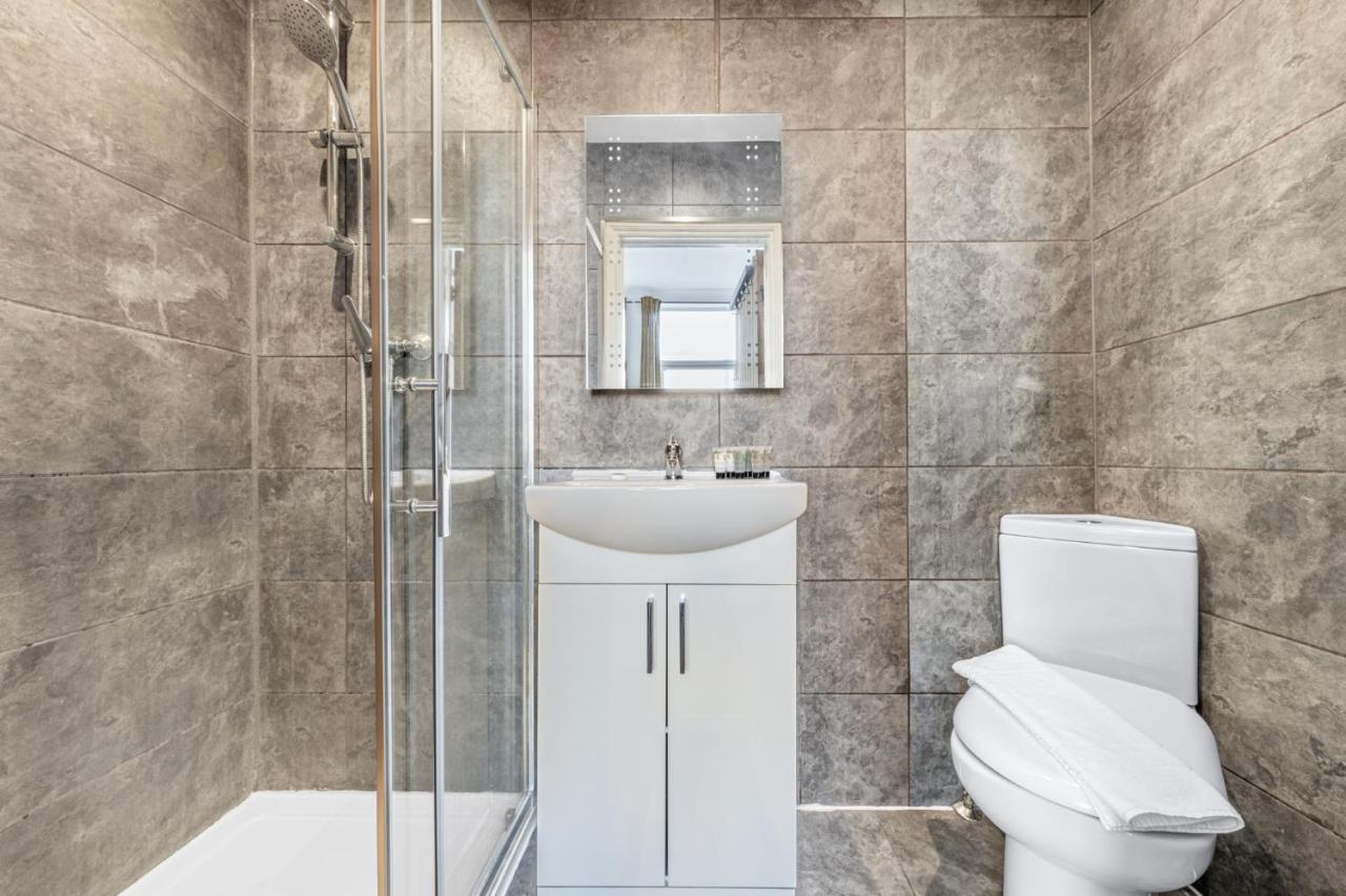The Buross - Aldgate Aparthotel Лондон Екстериор снимка
