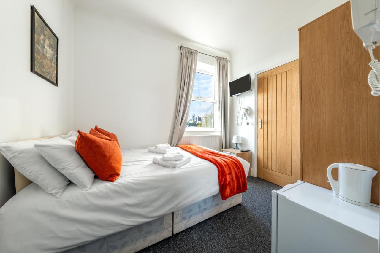 The Buross - Aldgate Aparthotel Лондон Екстериор снимка